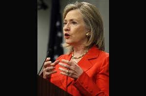 Hillary Clinton Tells Police to Quit Killing Black People at NAACP Convention