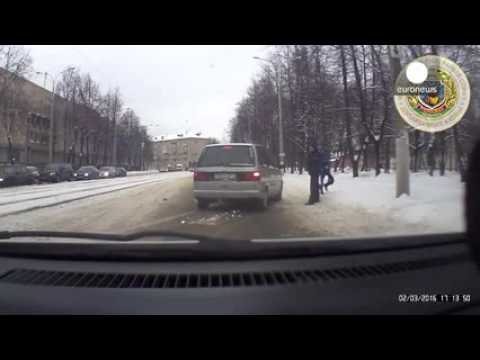 Dramatic Video Shows Officer Saving Child From Car