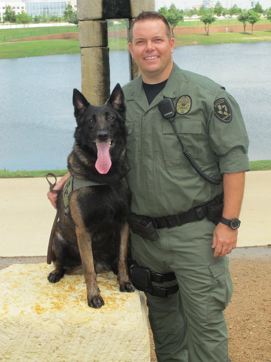 Texas Police K9 Dies From Heat After Tracking Suspect