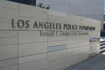 LA Police Union: Police Commission Wants Cops To Run From Armed Suspects