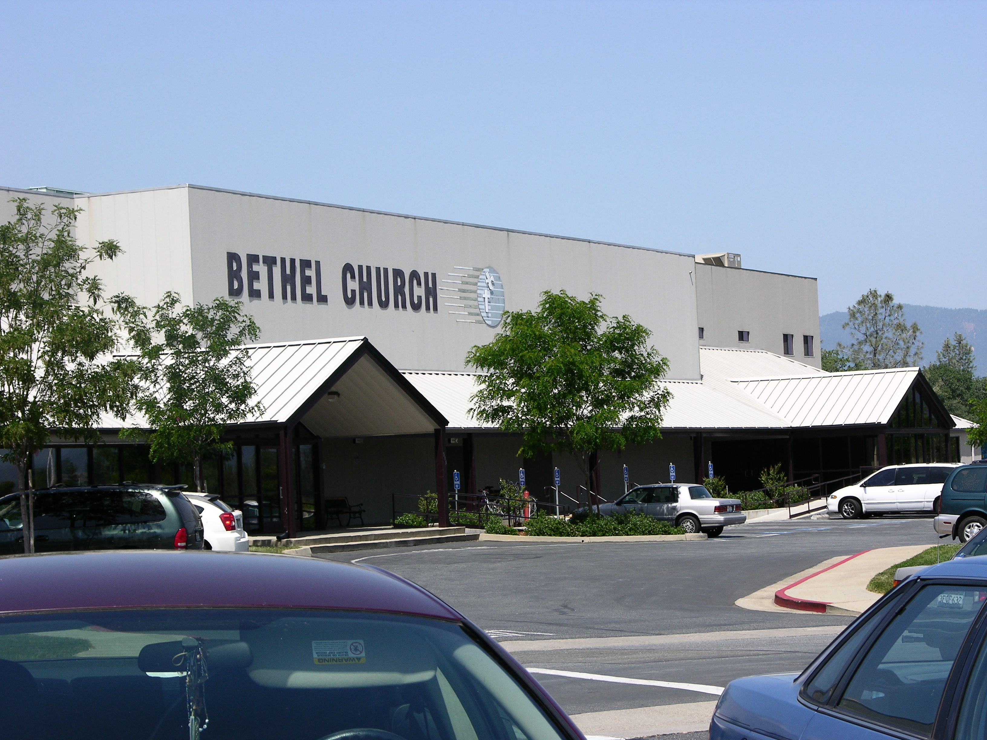 California Church Offers $500,000 To Prevent Police Layoffs