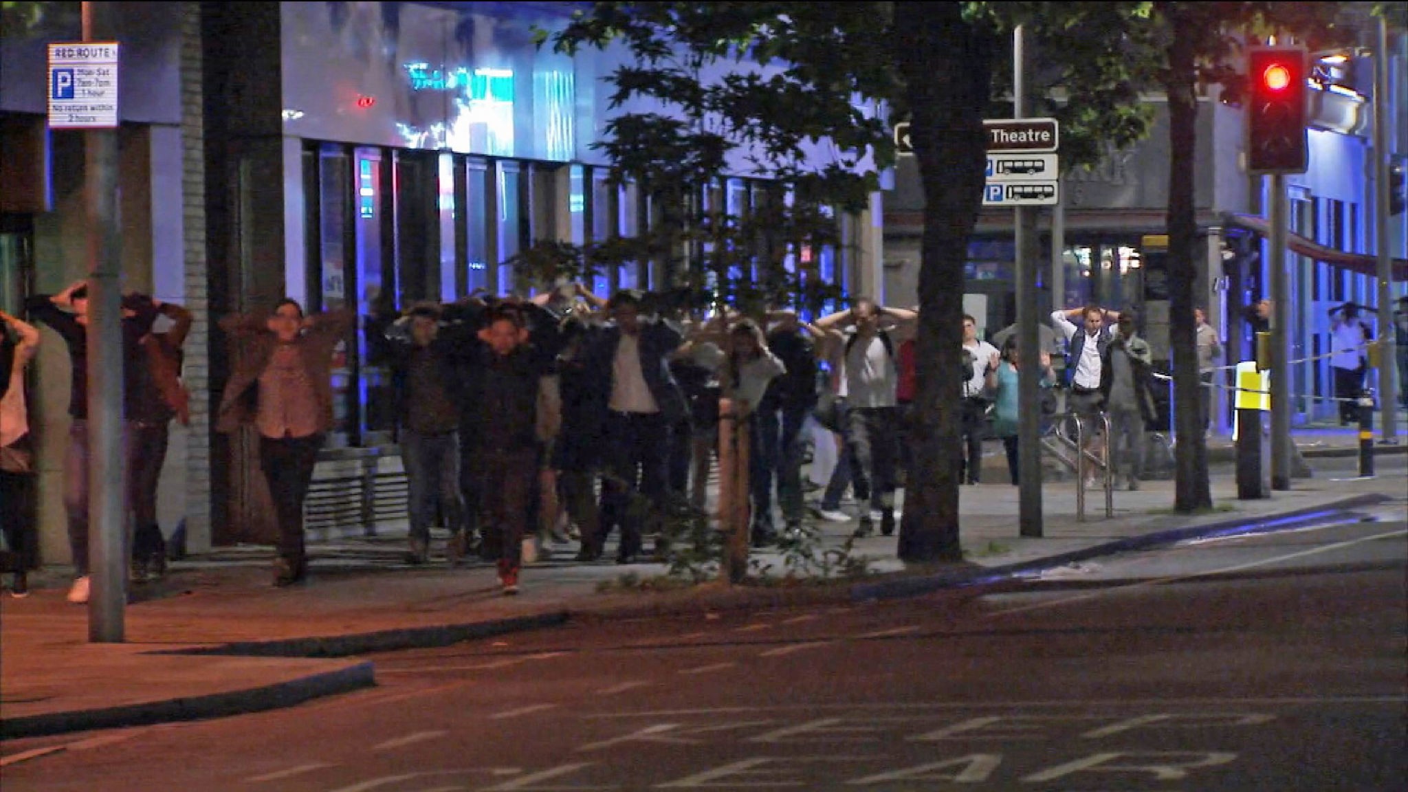 Heroic Police Officer Armed With Baton Takes On London Terrorists