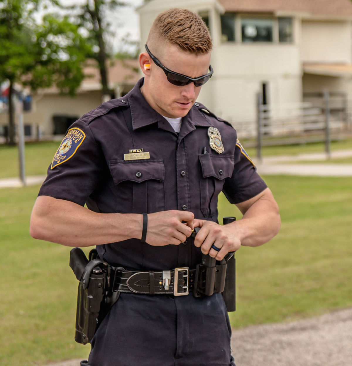 oklahoma-cop-named-fittest-in-america-law-officer