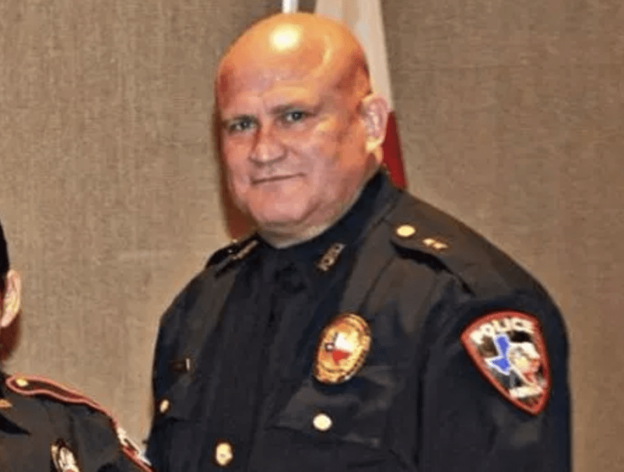 Body of missing police chief recovered off Texas coast Law Officer